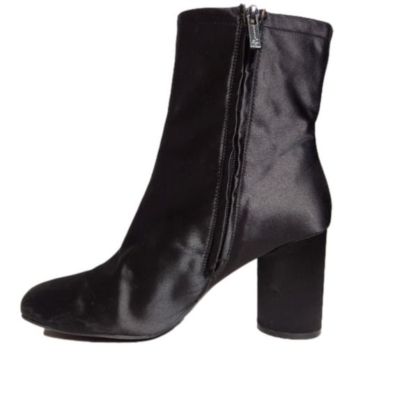 Size 10 Bootie Satin Rounded Heeled boot Fabric Black JESSICA SIMPSON - Picture 5 of 16